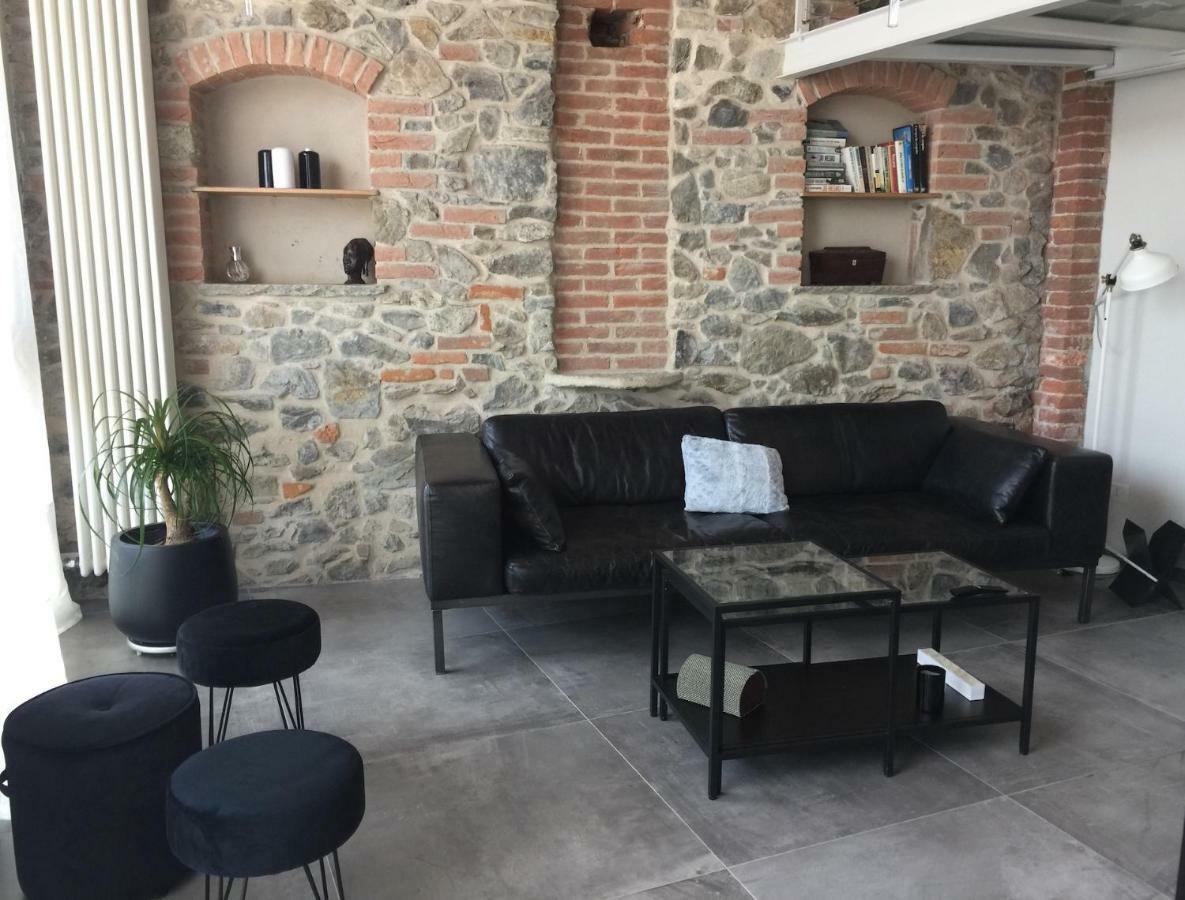 Chiaverano Horse Shoe House מראה חיצוני תמונה